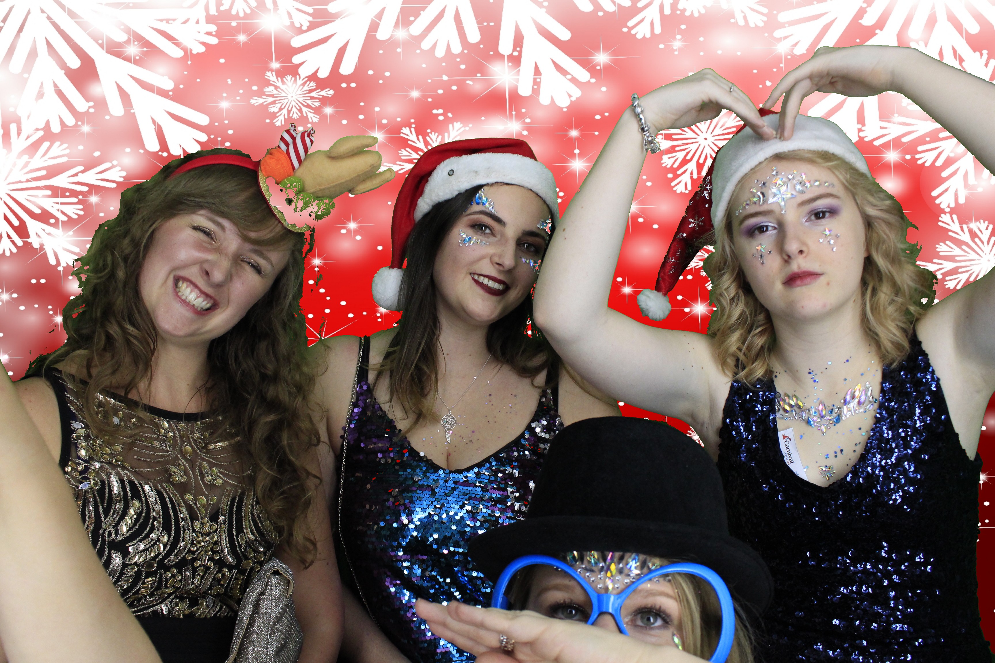 Planet Cruise Christmas Party | View more photos from the event at gallery.myphotoboothexperience.co.uk/u/MyPhotoBoothExperienceLtd/Planet-Cruise-Christmas-Party